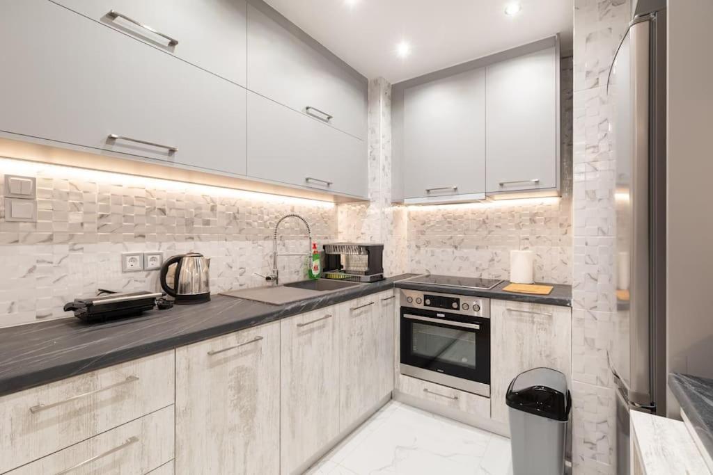 Comfy Flat Near Edem Beach By Atheniankeys Екстер'єр фото